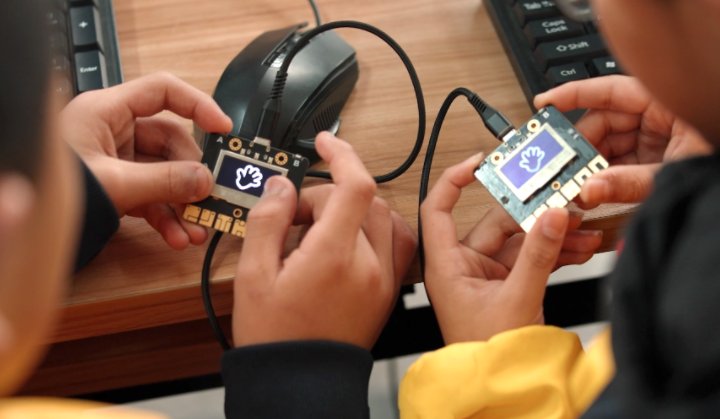 Smart Education Makes Programming Accessible to Children in Remote Areas